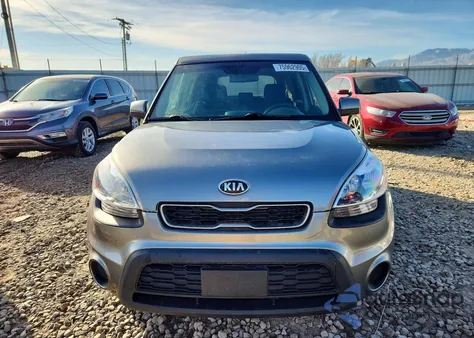 2013 Kia Soul из США, поврежденный, VIN KNDJT2A55D7587682